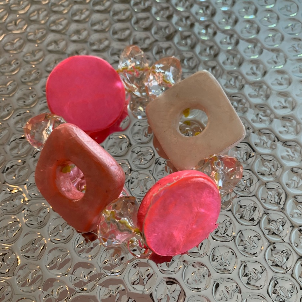 Pink, white and clear acrylic stretch bracelet